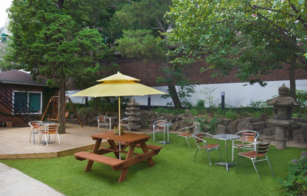 24 Guesthouse Namsan Garden Seúl Exterior foto