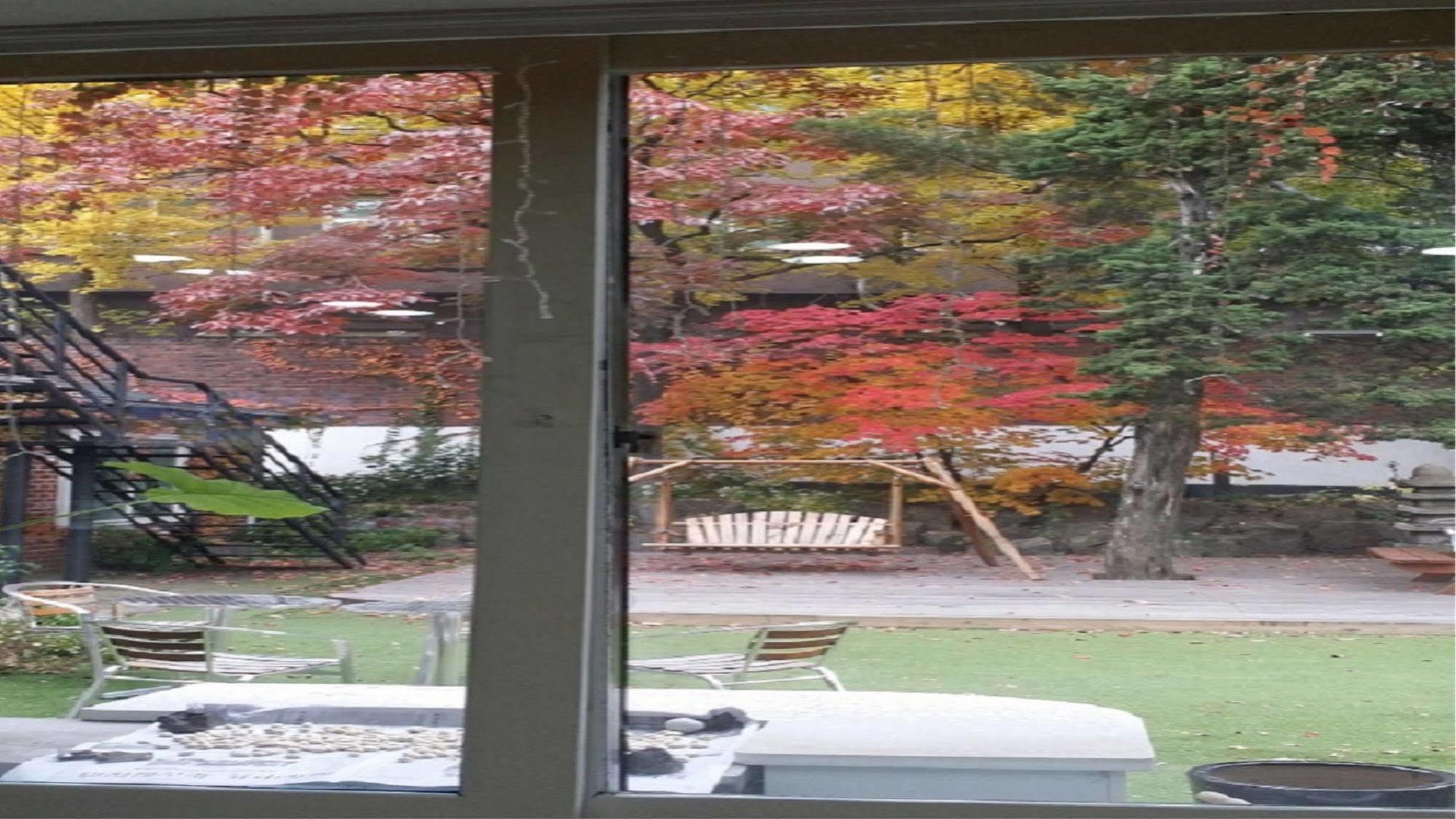24 Guesthouse Namsan Garden Seúl Exterior foto